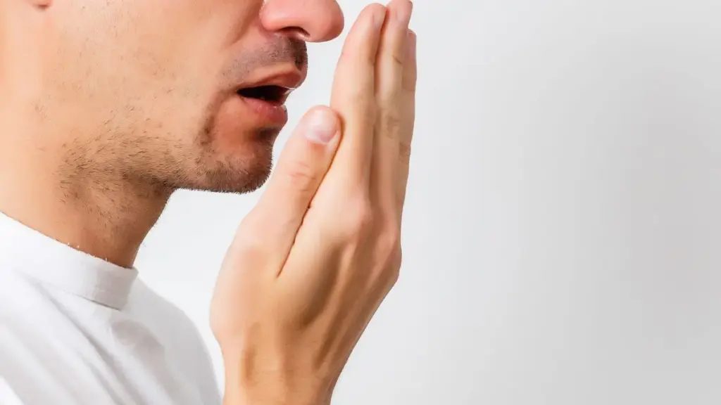 7 Verrassende Manieren om Slechte Adem Te Verslaan Zonder Tandenborstel